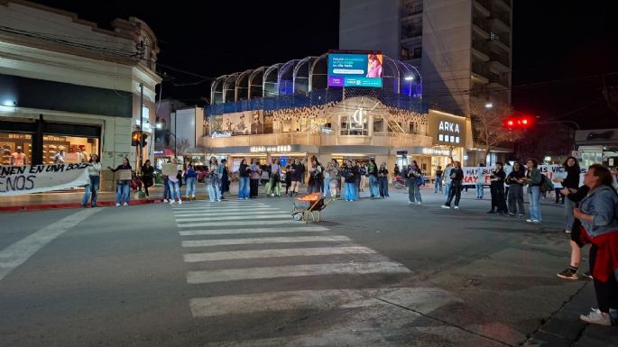 Villa María se manifestó contra los femicidios