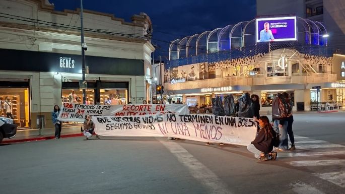 Villa María se manifestó contra los femicidios