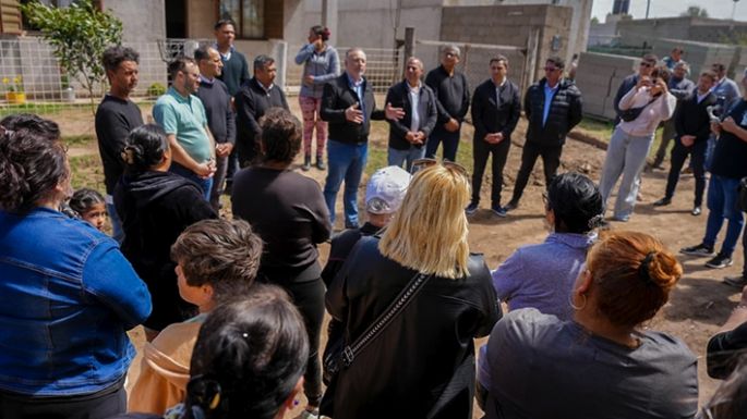 Inauguraron la obra de agua potable en Los Chaleses