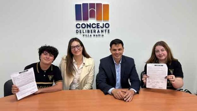 Impulsan pasantías con el ISBR