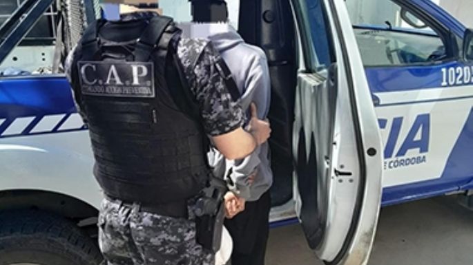 Una mujer lesionó a otra con un cuchillo