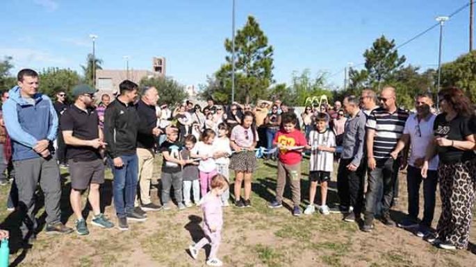 Inauguraron la plaza “Raíces” en Villa Albertina