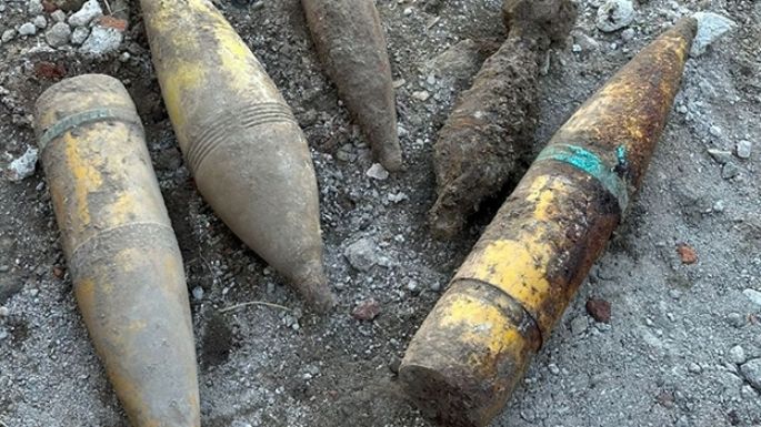 Hallaron proyectiles de guerra en una casa de barrio Los Olmos