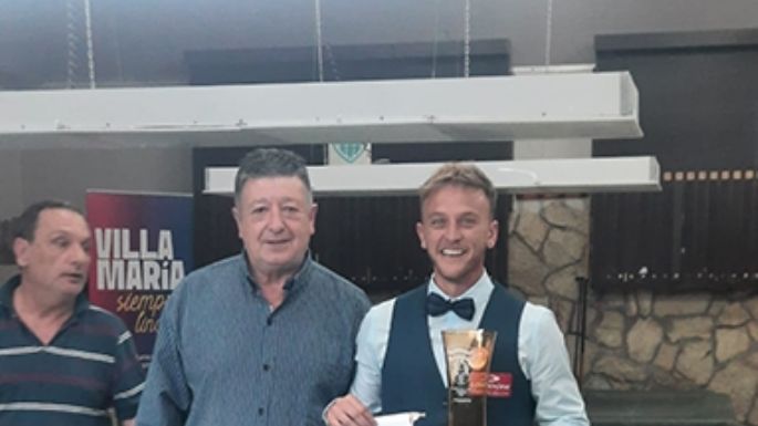 Menghi ganó el cuarto circuito y el campeón fue Della Gaspera