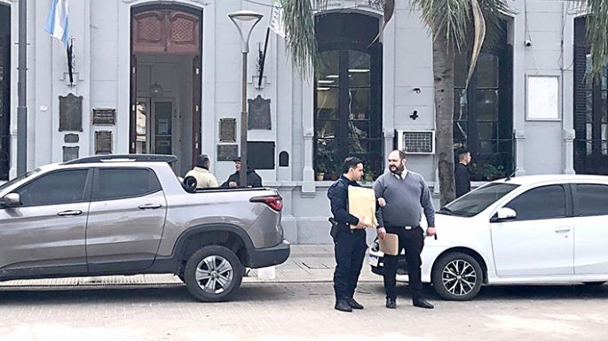 Nueva denuncia y allanamiento a Tagni, que se defiende y amenaza