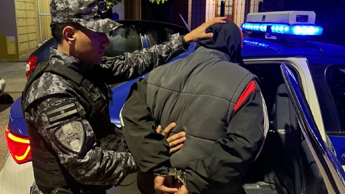 Andaban en una moto y huyeron cuando la Policía quiso identificarlos