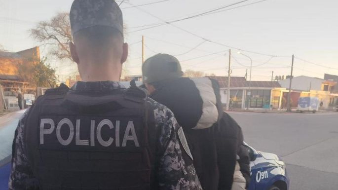 Un detenido por robo y otros tres por estafas