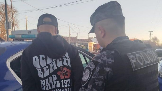 Un detenido por robo y otros tres por estafas