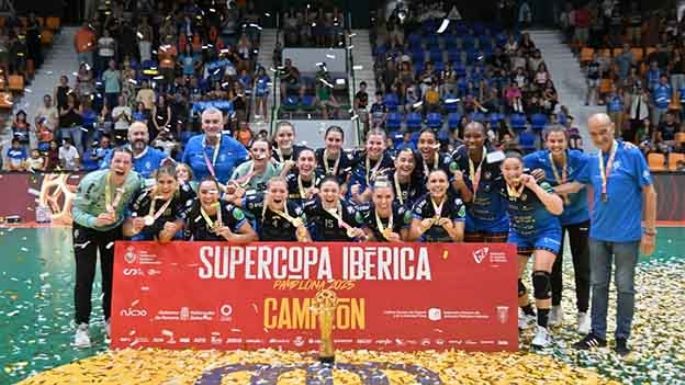 Shula Gavilán consiguió un   nuevo título con su equipo