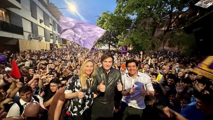 Javier Milei llega a Jesús María buscando “un baño de masas”