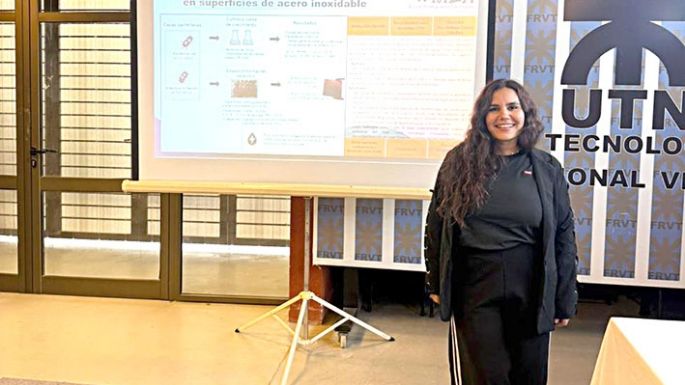 Docente distinguida  en encuentro nacional
