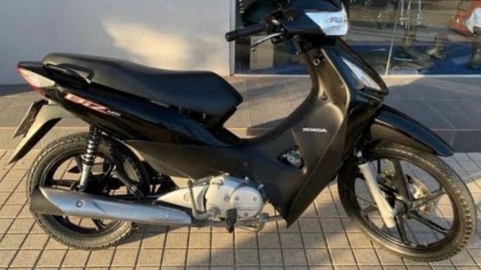 Le robaron la moto a un bombero
