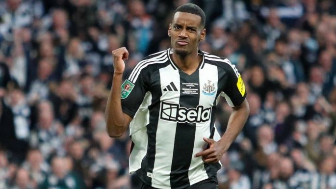 Liverpool prepara una oferta de 130 millones por Isak