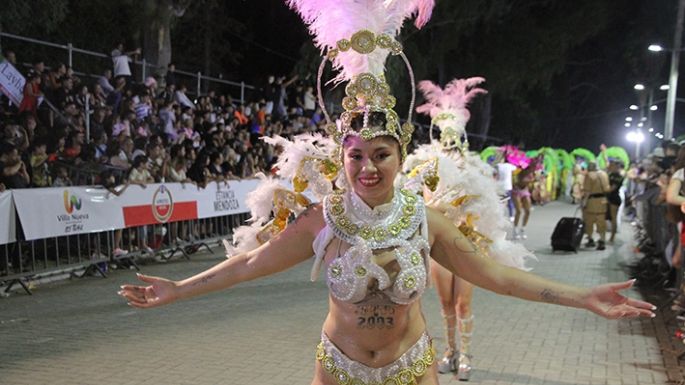 Con un concurso de cantantes, comienza a palpitarse el Carnaval