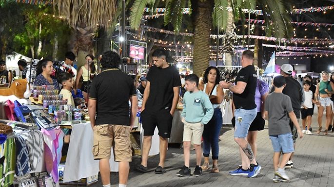 Comenzó la fiesta previa de los Carnavales Gigantes 2026