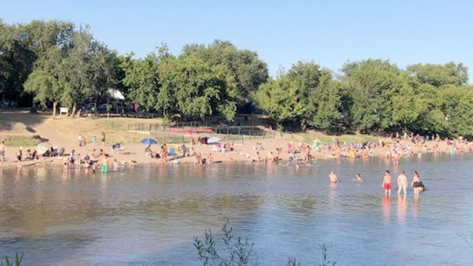 En el río hasta la caída del sol