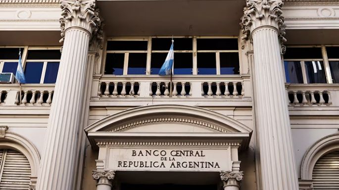 Acumuló casi USD 1.000 millones por compras