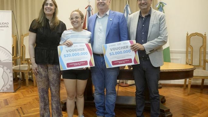 Entregan aportes a cooperativas