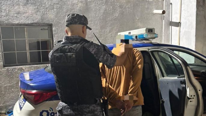 Un vecino sorprendió a un ladrón en su camioneta