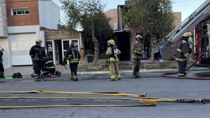 Fuego en Villa Nueva: Bomberos evitaron una tragedia
