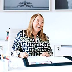 “Ser escribana es una actitud ante la vida”