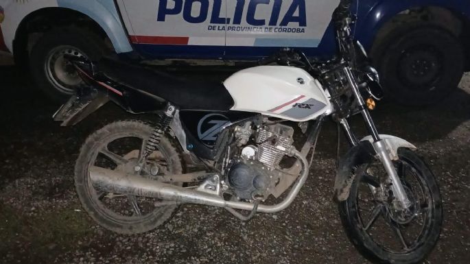 Le robaron la moto y lograron localizarla