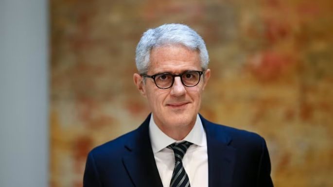 El gurú del presidente afirmó  que el dólar está “atrasado”