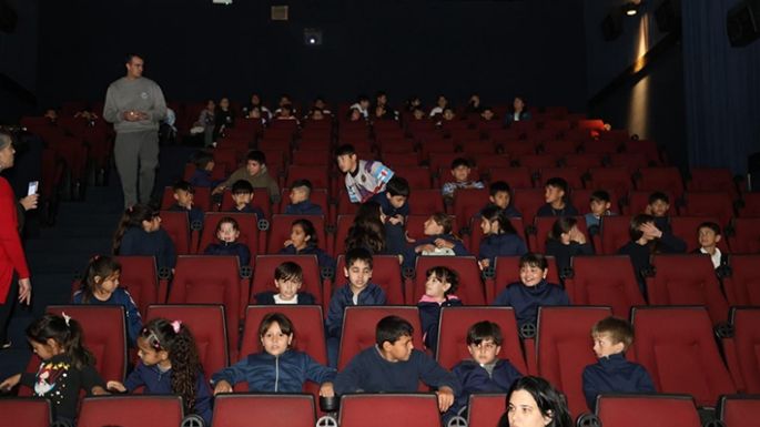 Escuelas viven la gran pantalla