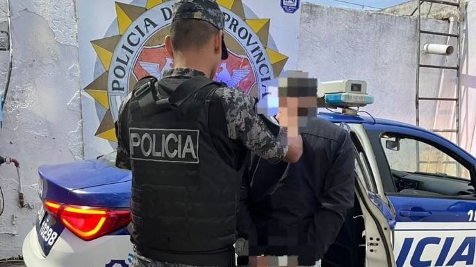 Detuvieron a un hombre por amenazar a otro con una cuchilla