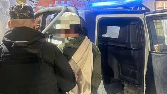 Dos detenidos por cobrar estacionamiento y cuidado de autos en el centro