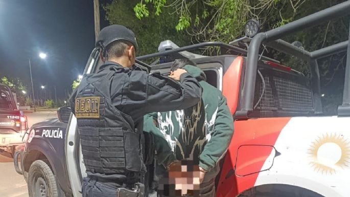 Por conductas "sospechosas", escándalos y cuidado de autos aprehendieron a cinco personas