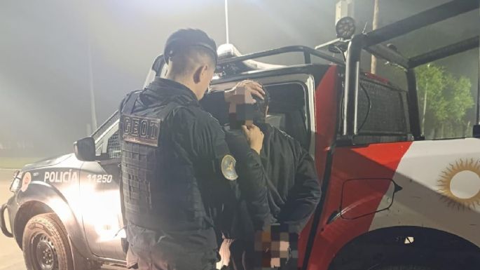Por conductas "sospechosas", escándalos y cuidado de autos aprehendieron a cinco personas