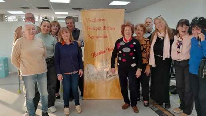 Cumbre de escritores independientes