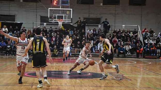Sparta ganó y sacó ventaja en la serie