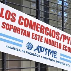 “Los comercios y las pymes no soportan este modelo económico”