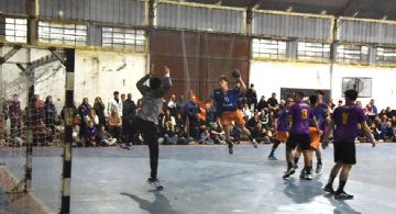 Alianza le ganó a CIEF y  se quedó con el clásico