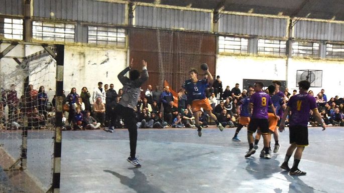 Alianza le ganó a CIEF y  se quedó con el clásico