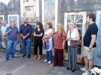 El radicalismo denuncia vandalismo en el cementerio, incluido el mausoleo de Sabattini