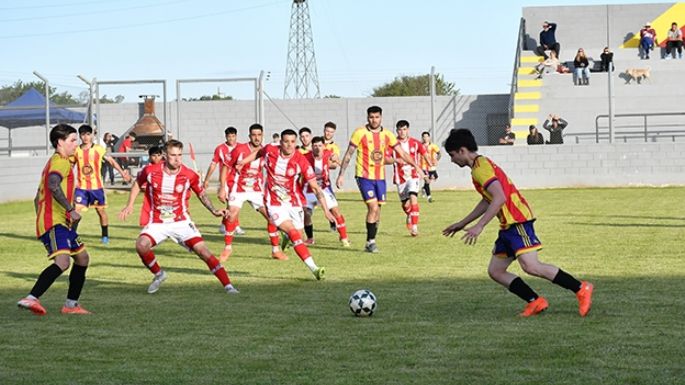 Alumni recibe al Patriota en la  “apertura” del último capítulo