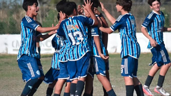 La Sub-13 irá por la vuelta olímpica