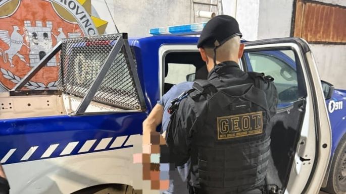 Dos detenidos por robarle la moto a un joven y herirlo con un arma blanca