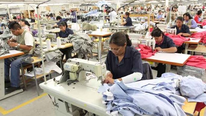 Se perdieron 28.000 empleos y  cierran 43 empresas por mes
