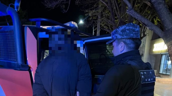 Tres jóvenes fueron aprehendidos en la noche por “conducta sospechosa”