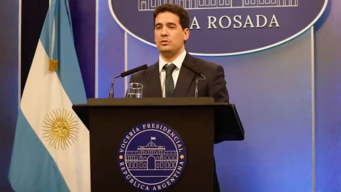 El Gobierno defendió el DNU 70/2023