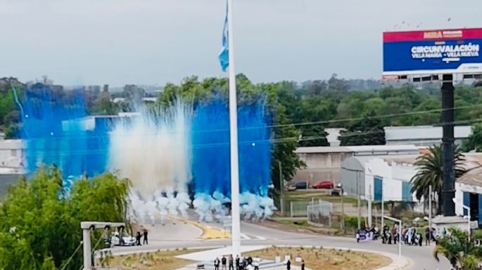 Inauguraron la obra de los 200 Mástiles, uno por cada año