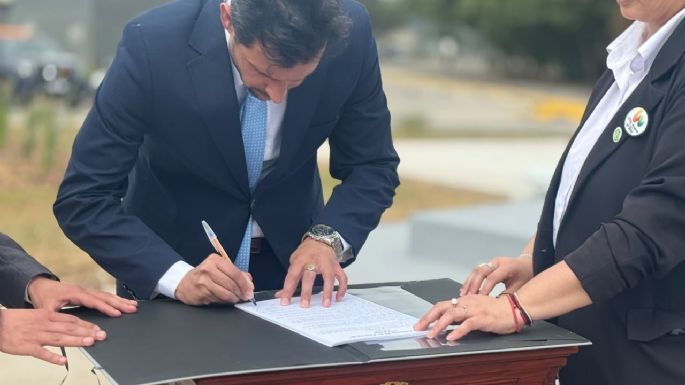 Inauguraron la obra de los 200 Mástiles, uno por cada año