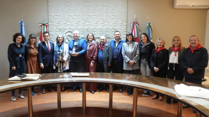 Accastello recibió al Gobierno Vasco y dialogaron sobre la necesidad de más humanismo
