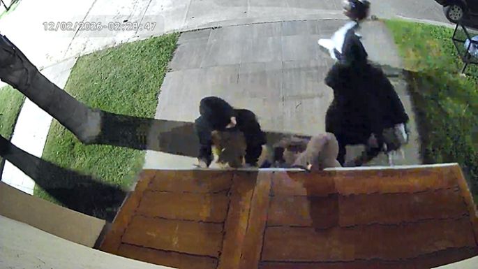 Los “levantaportones” siguen causando revuelo en las Villas