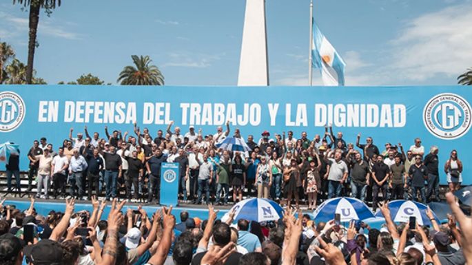 La CGT se reunirá mañana y planifica un paro general