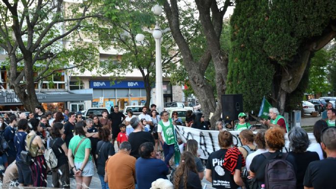 Marcha en Plaza Centenario contra la reforma laboral
